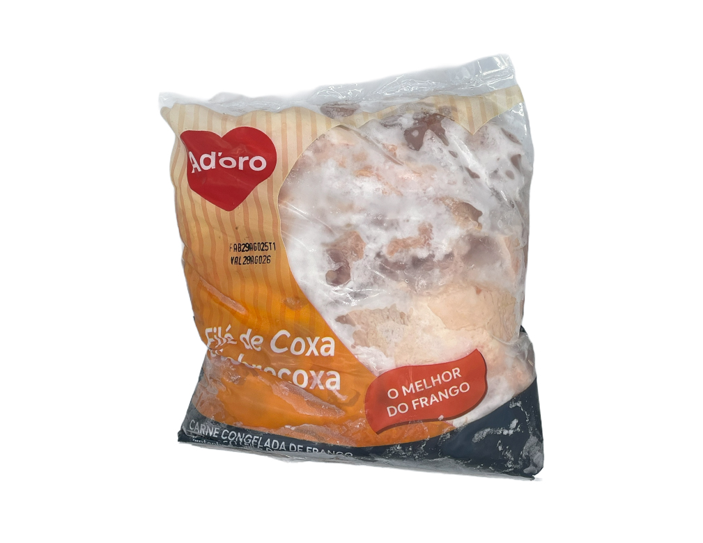 FILÉ DE COXAS E SOBRECOXAS DE FRANGO CONGELADO ADORO (CX 20 KG)